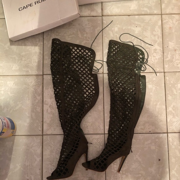 Cape Robbin Over the knee cage heel boots - Picture 2 of 6